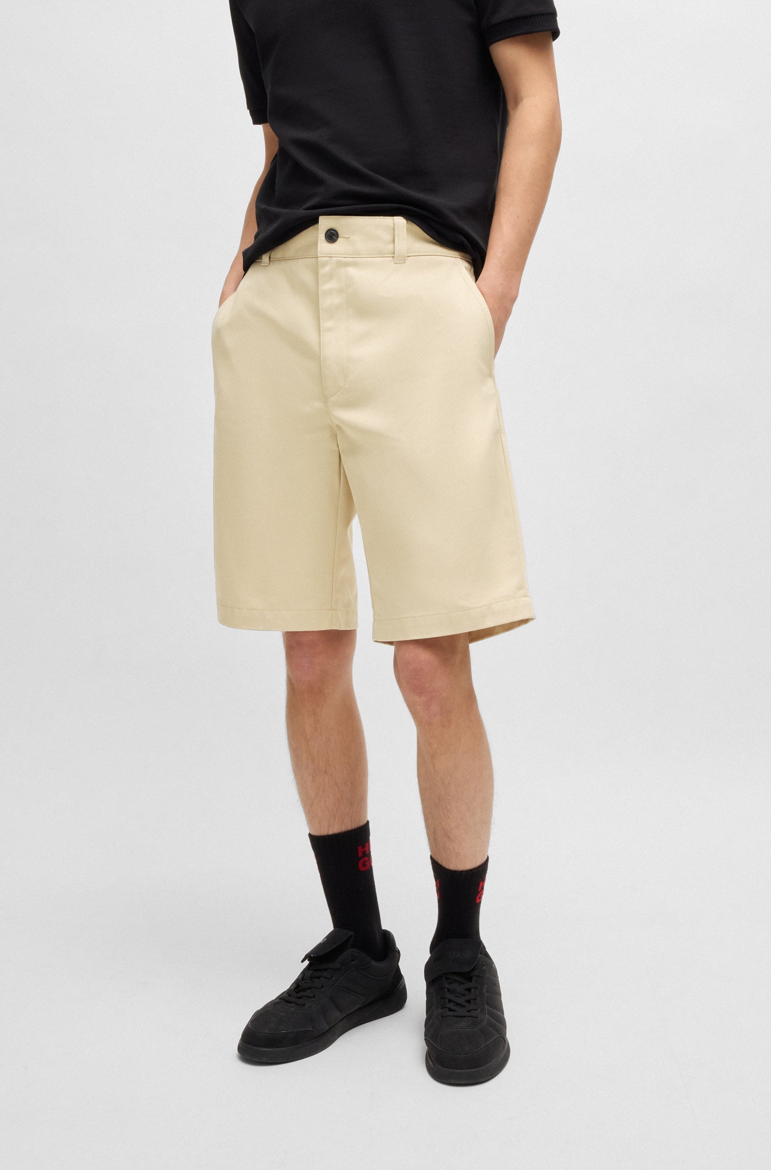 OPEN BEIGE // SHORTS DARIK241