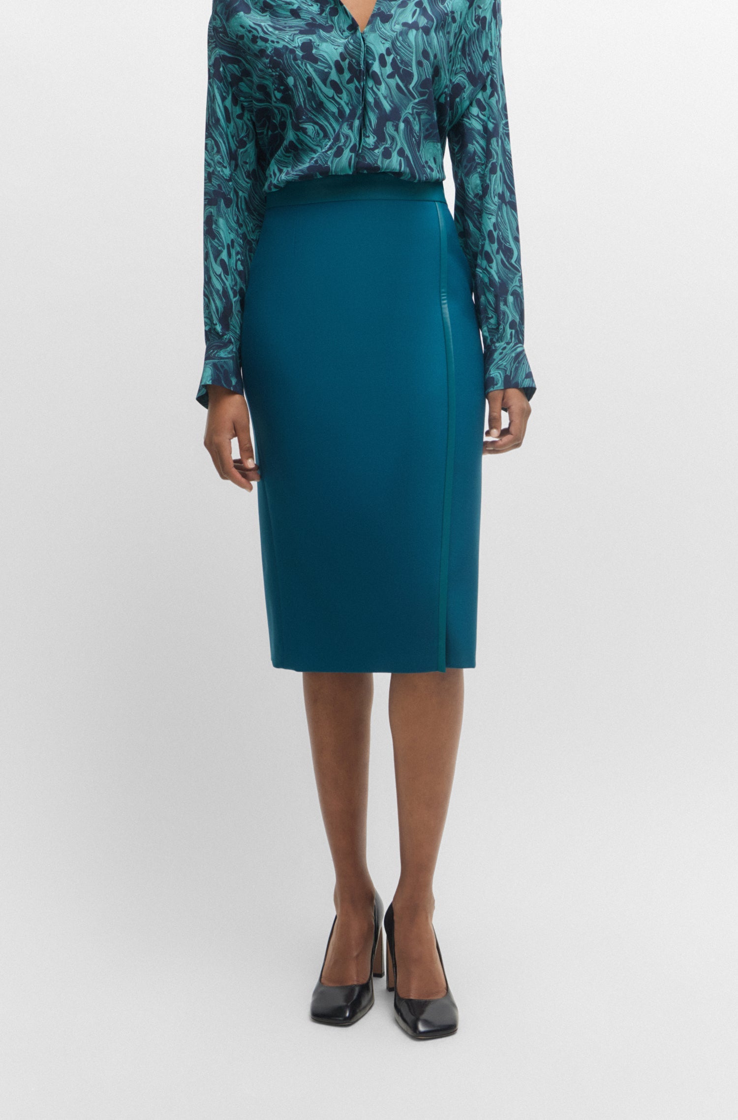 HORS LIGNE // OPEN GREEN // PENCIL-SKIRTS VEPURO