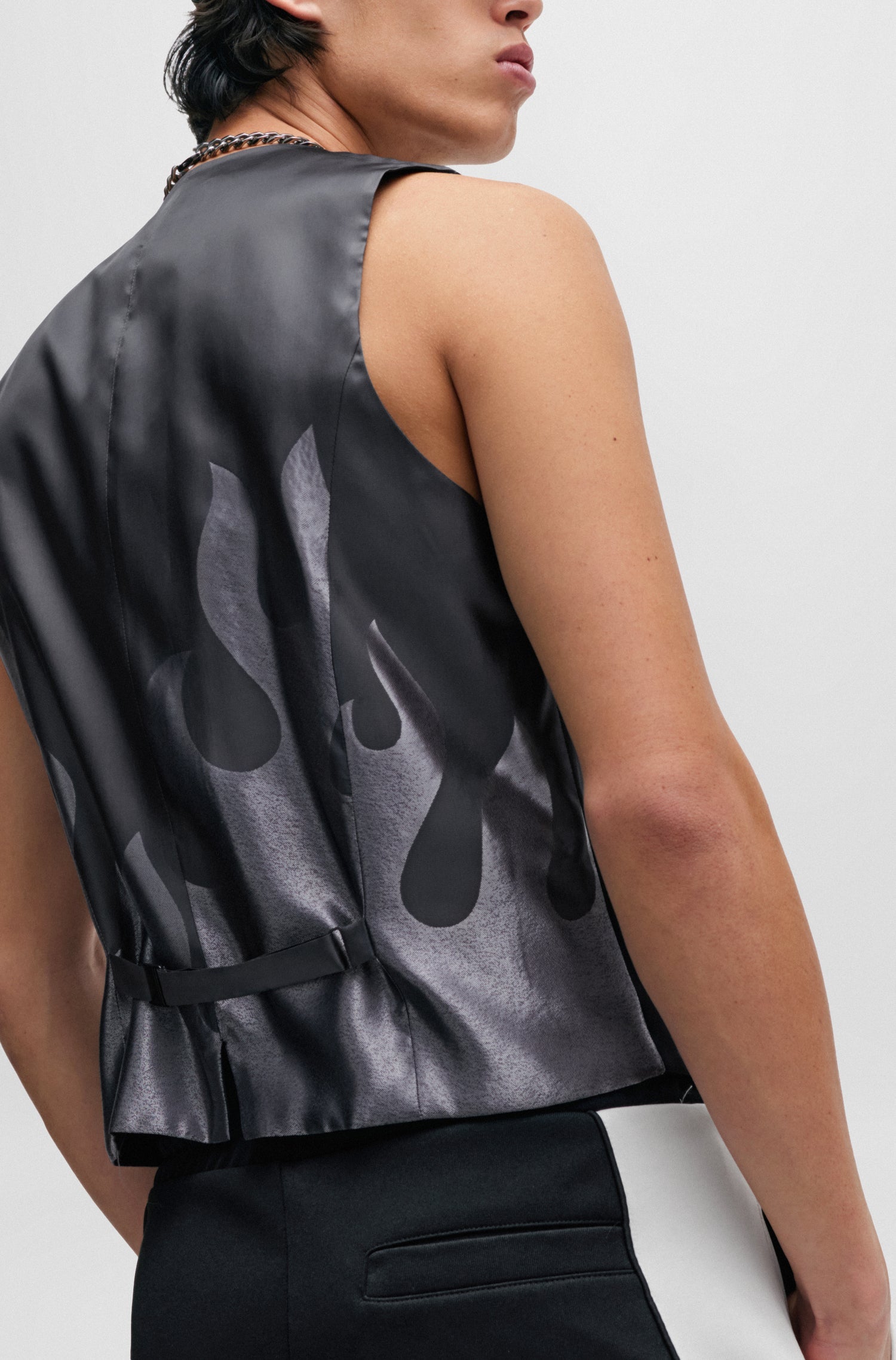 BLACK // WAISTCOATS VIN241F1X