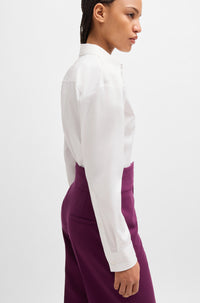 WHITE // TAILORED BLOUSES THE GIRLFRIEND SHIRT