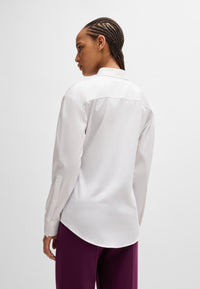 WHITE // TAILORED BLOUSES THE GIRLFRIEND SHIRT