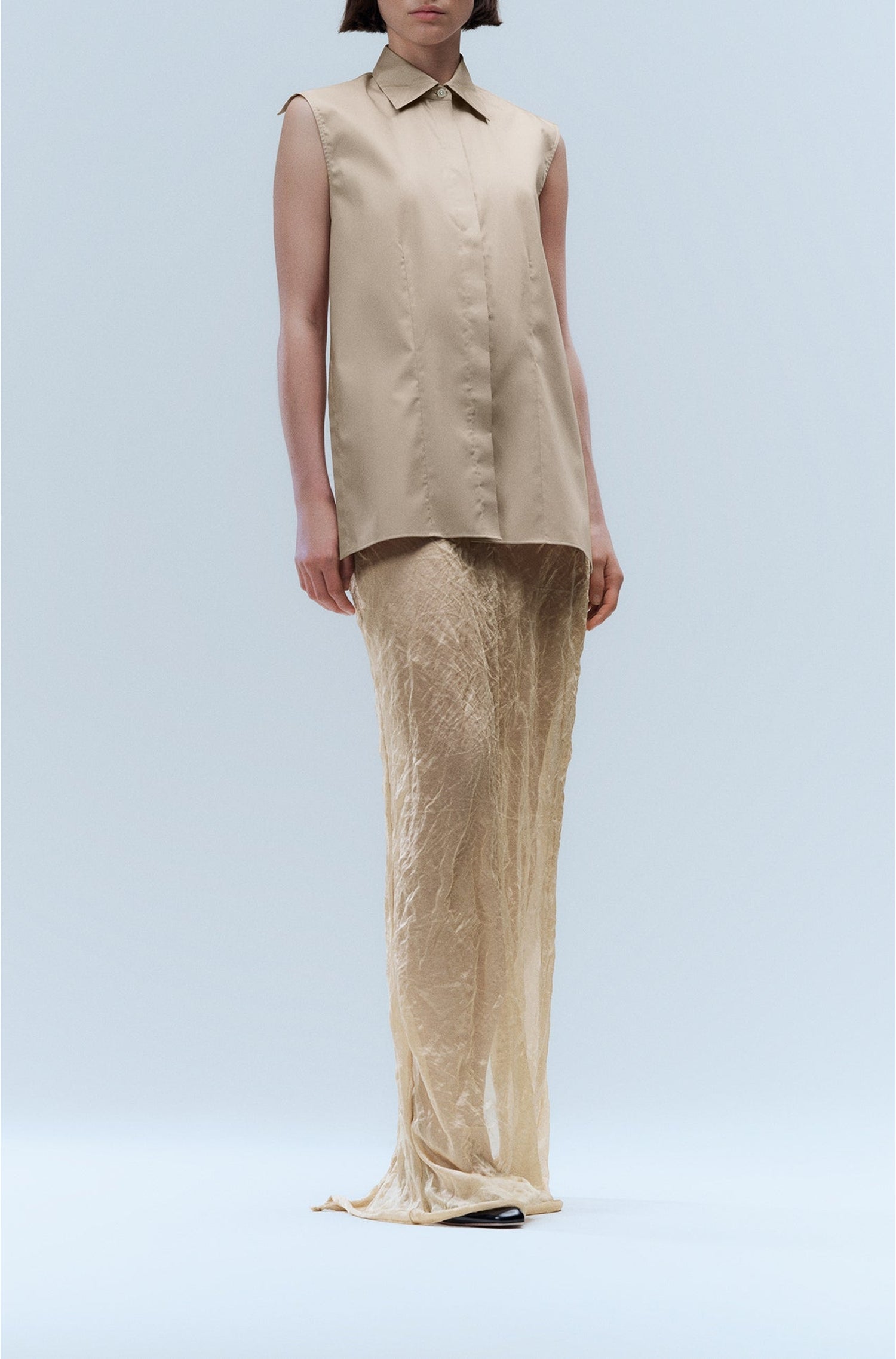 OPEN BEIGE // TAILORED BLOUSES BAGARI