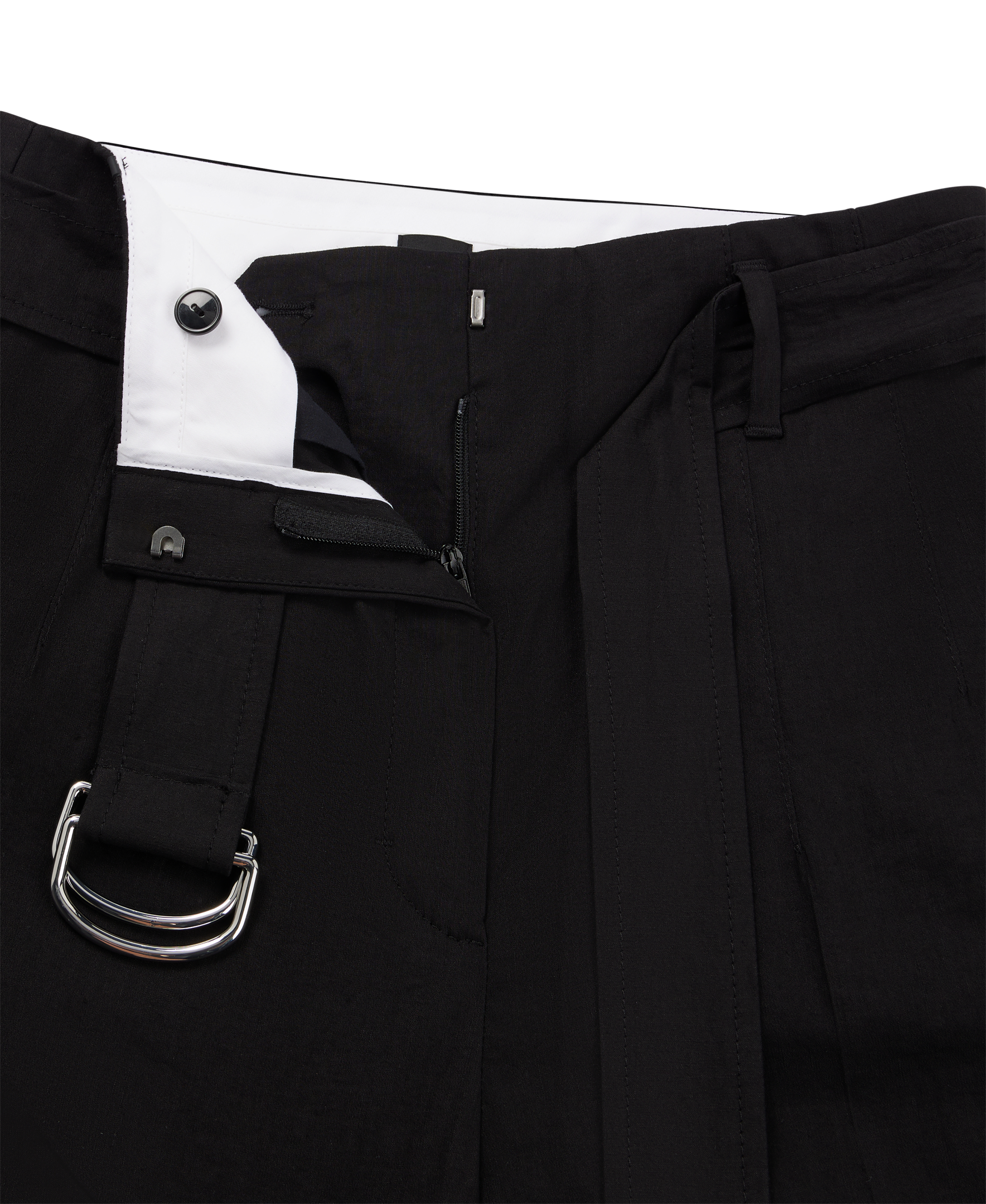 BLACK // FORMAL TROUSERS TASENA