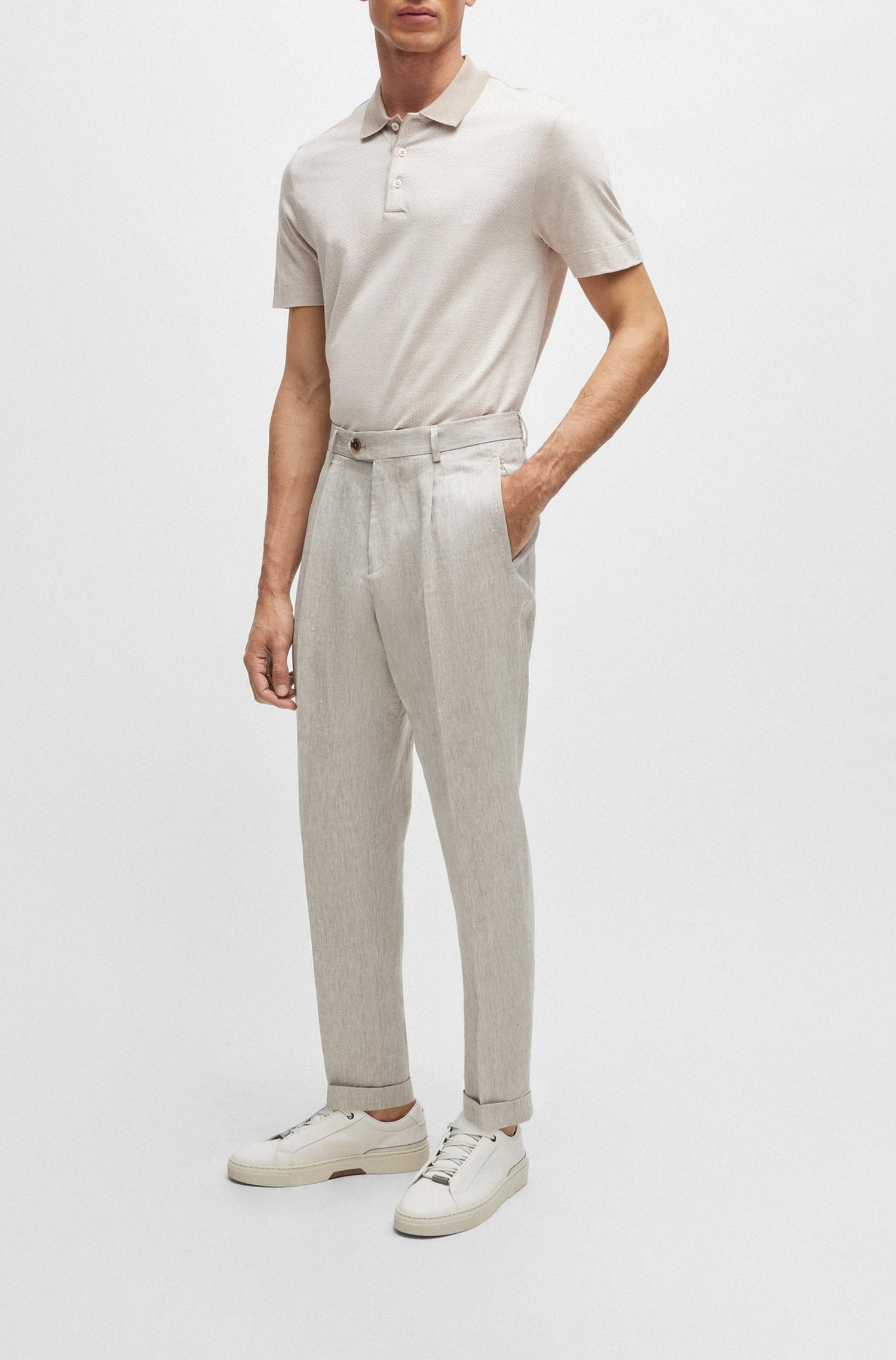 LIGHT BEIGE // TROUSERS L-PEET-PLEAT-241