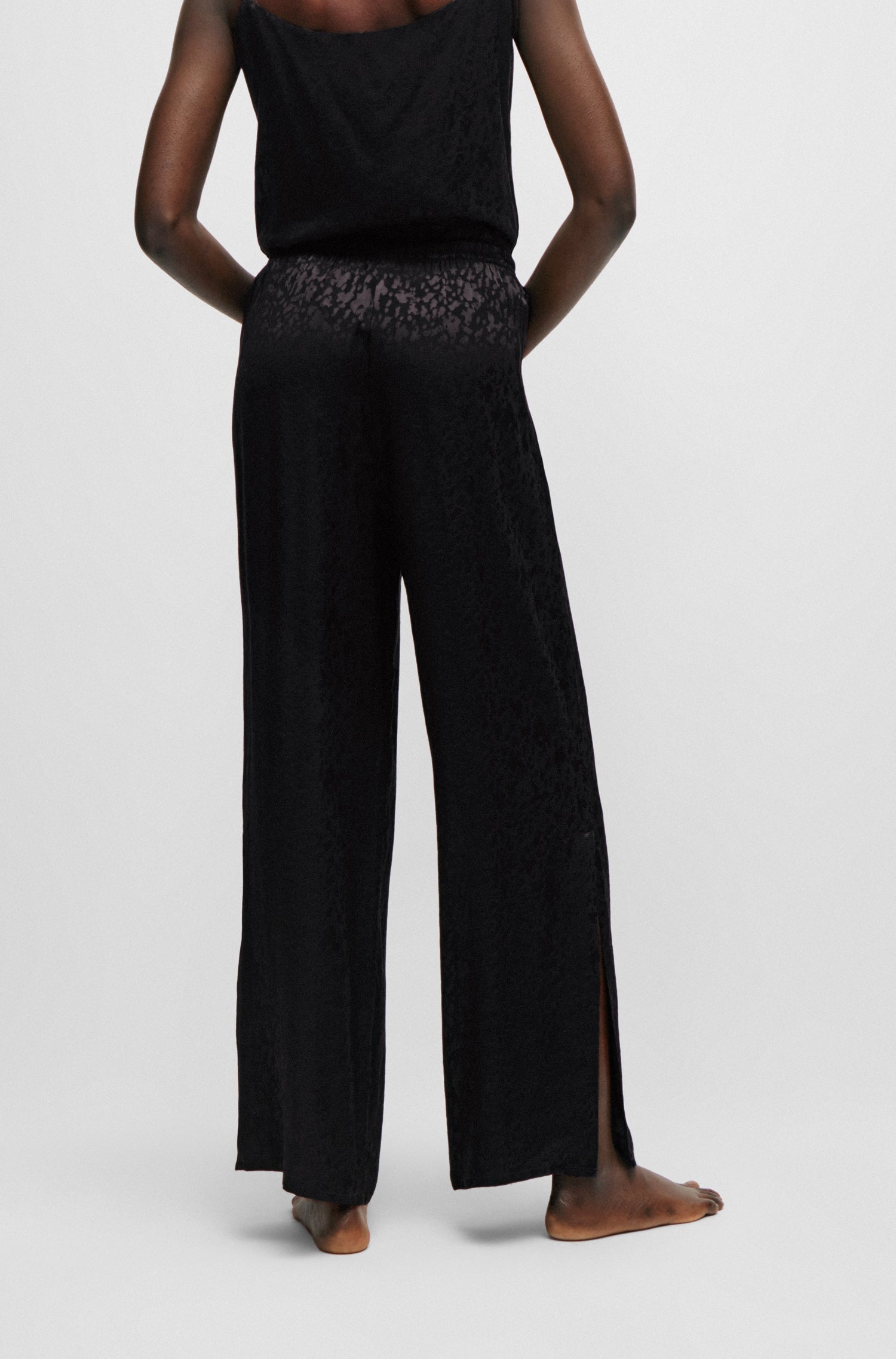 BLACK // PYJAMAS TOPS SKITTY_CAMISOLE
