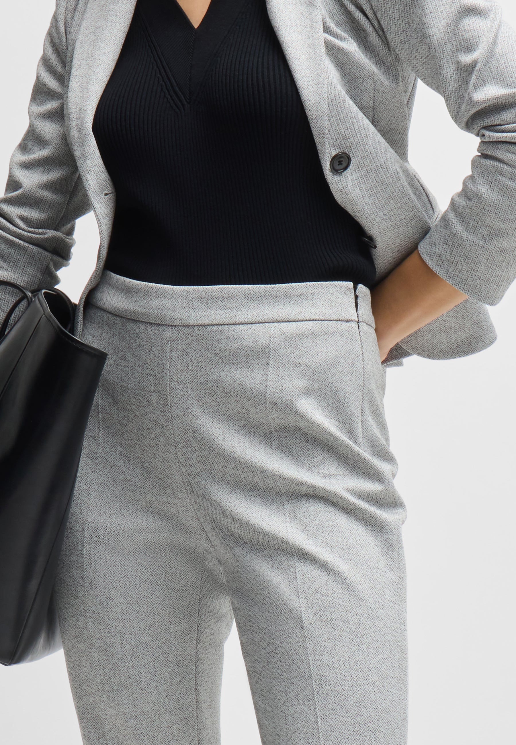 OPEN MISCELLANEOUS // FORMAL TROUSERS TILUNARA