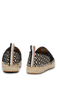 BLACK // FLATS MADEIRA_SLON_SDCVEB