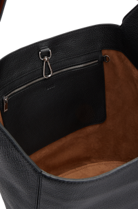 BLACK // SHOULDER BAGS ZELMA BUCKET