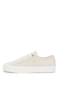 OPEN WHITE // TRAINERS AIDENLM_TENN_SD