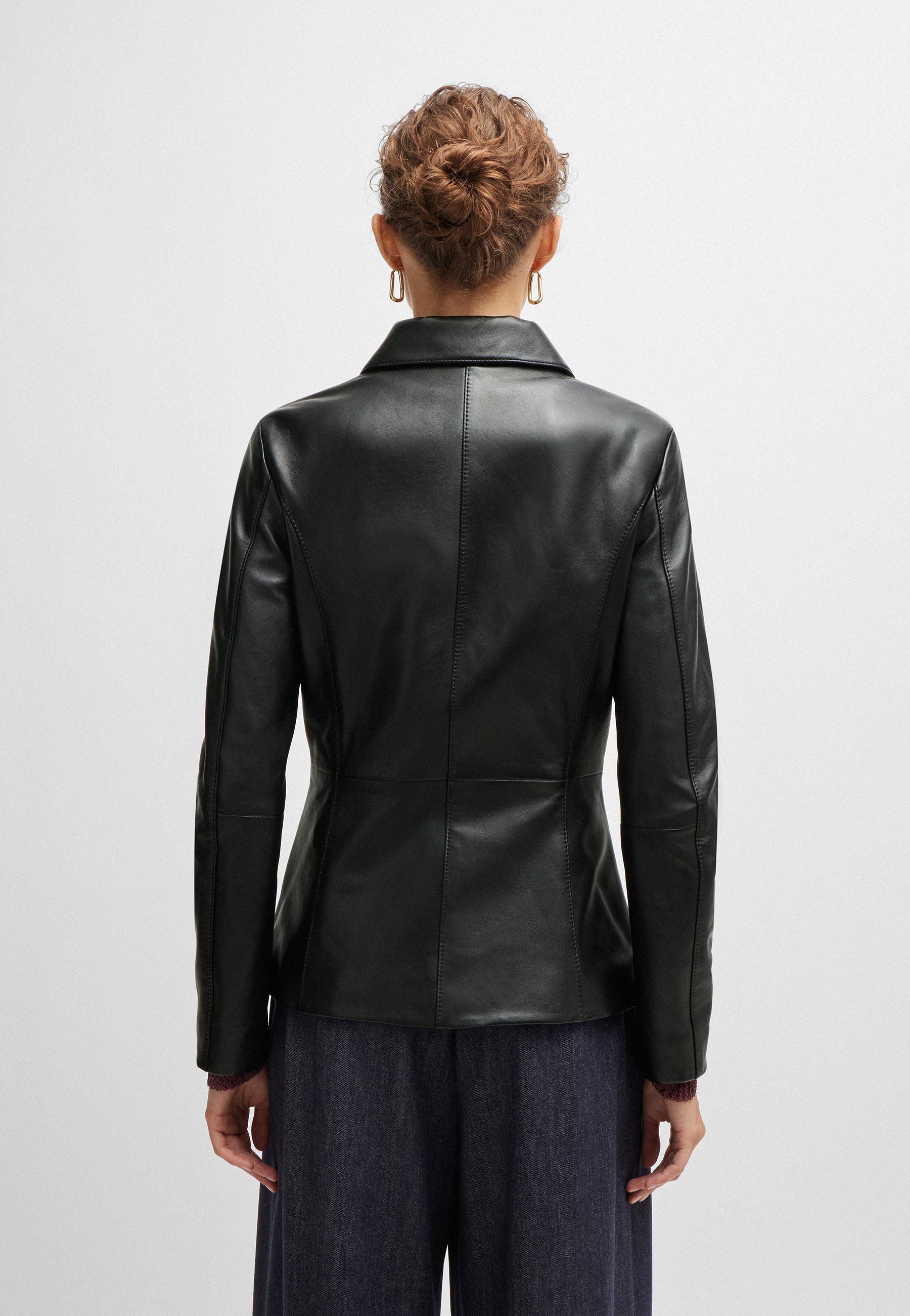 BLACK // LEATHER SASILIA
