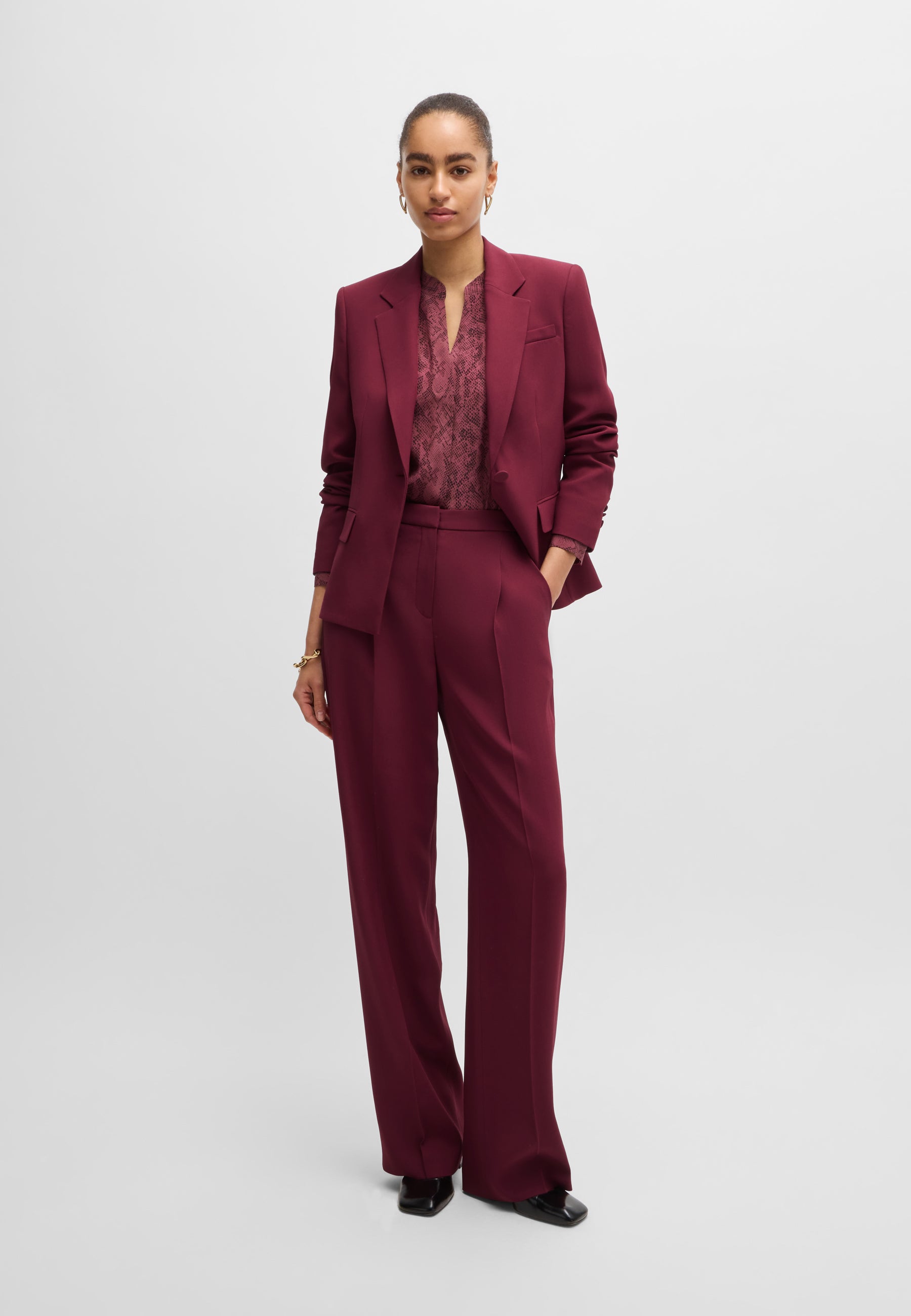 DARK RED // FORMAL TROUSERS TOZERA