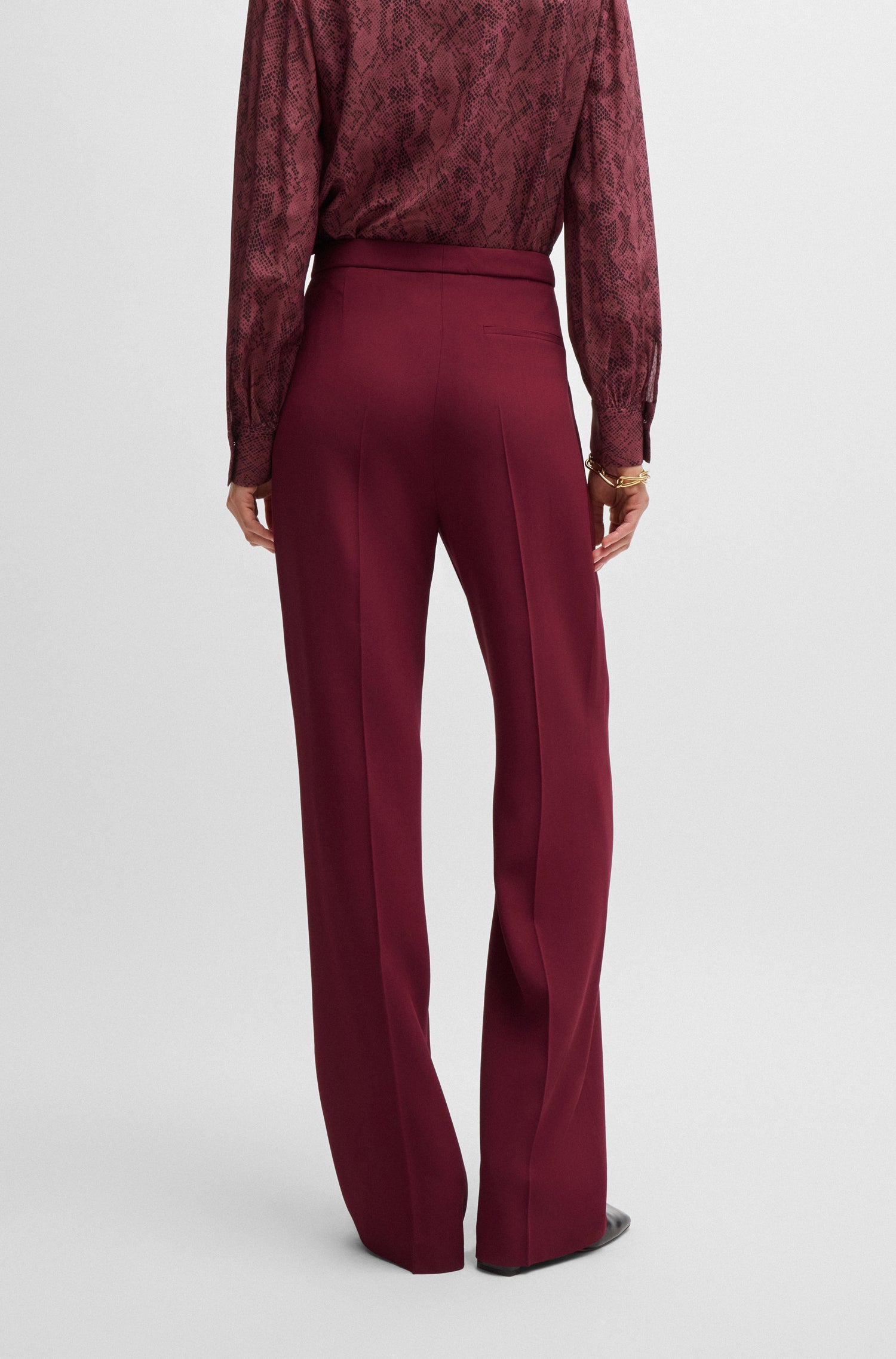 DARK RED // FORMAL TROUSERS TOZERA