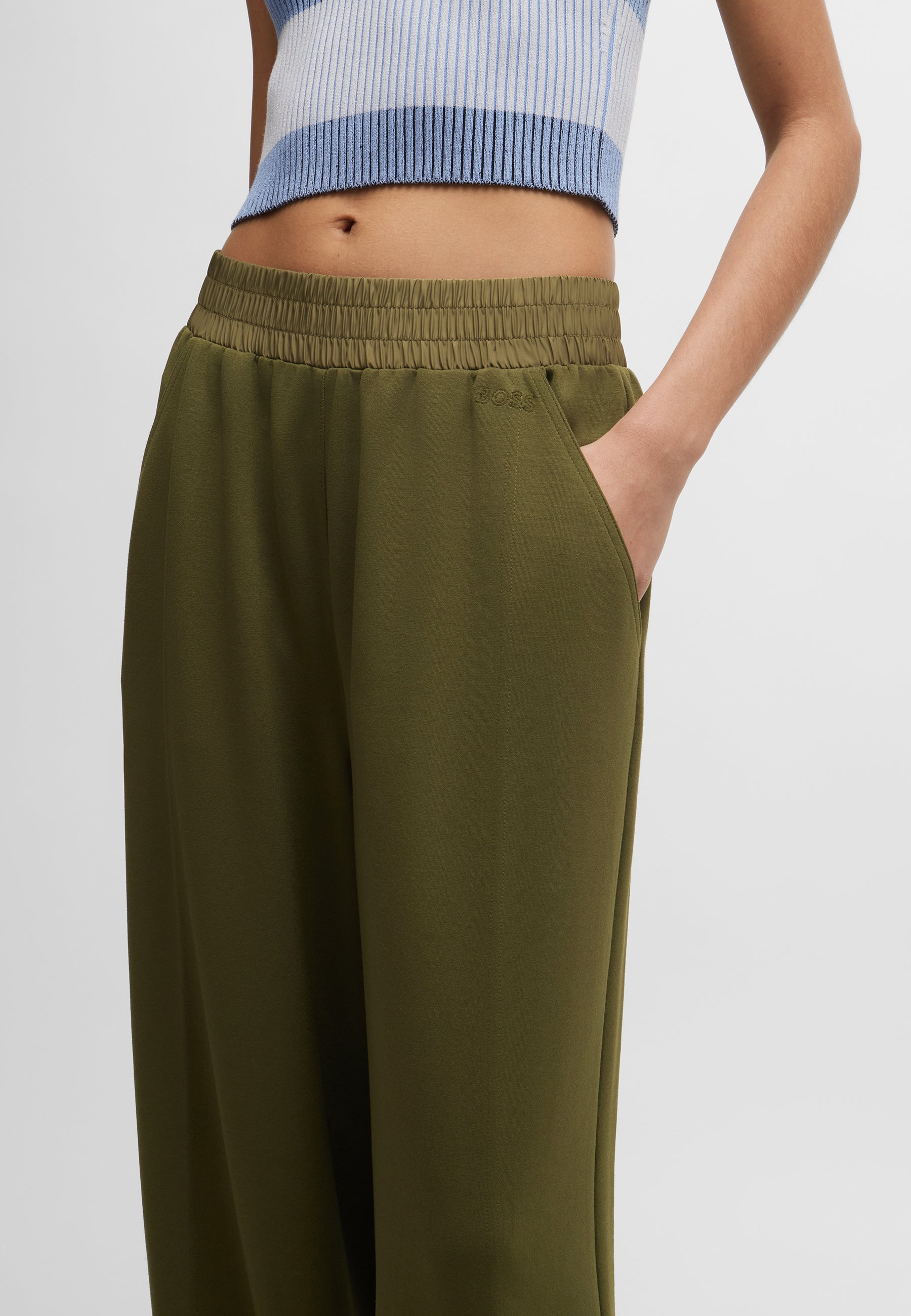 DARK GREEN // CASUAL TROUSERS C_ECARA