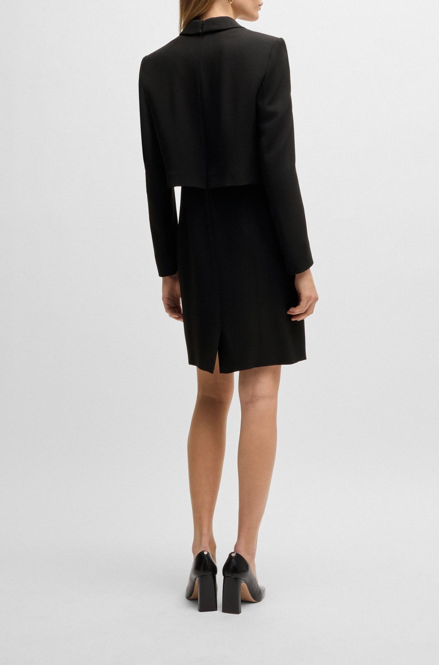 Robe Dajoana - Black