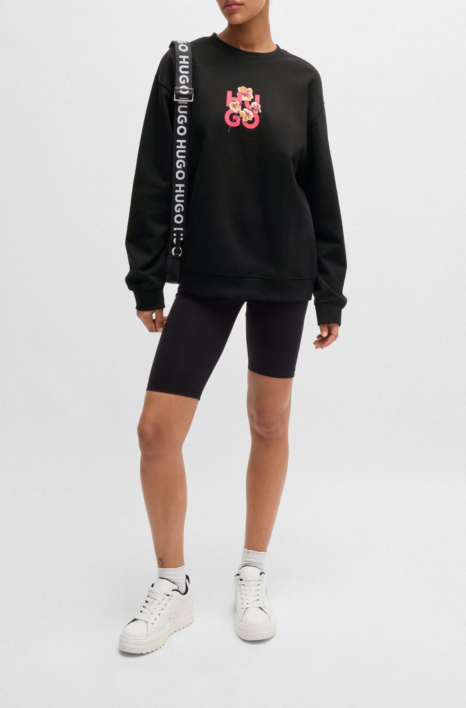 Classic Sweatshirt - Black