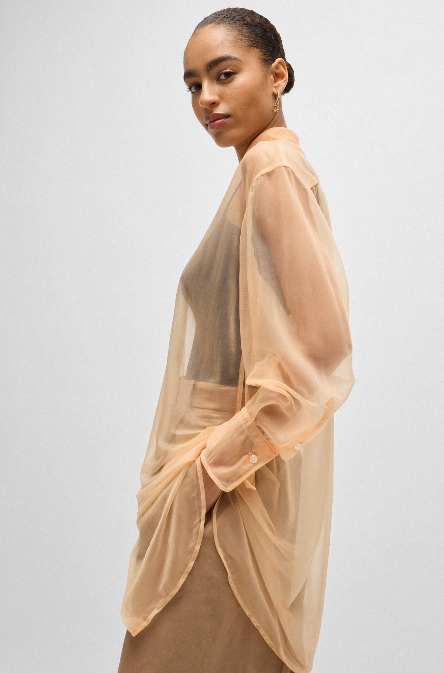 LIGHT & PASTEL ORANGE // TAILORED BLOUSES BAREID