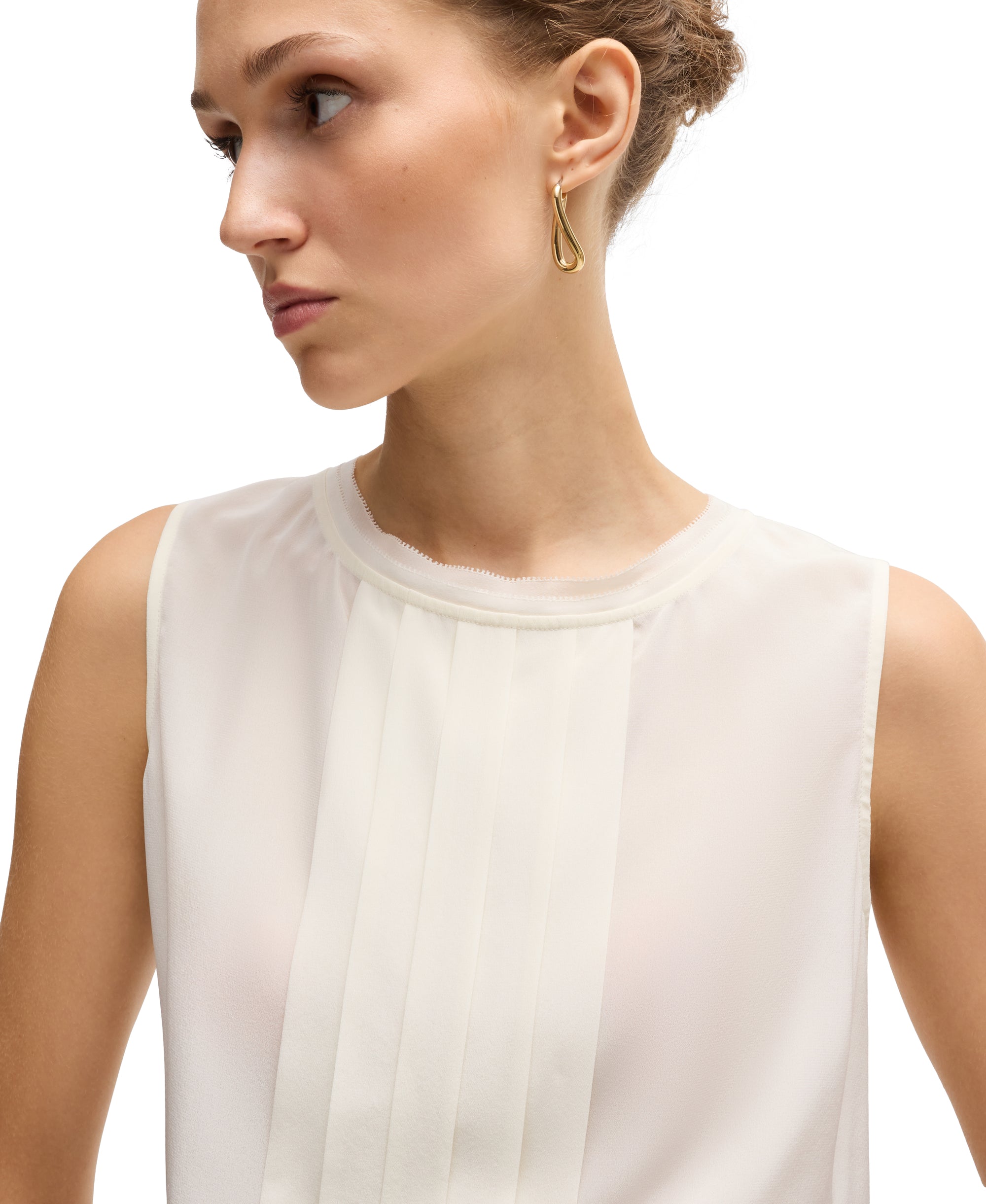 OPEN WHITE // TAILORED BLOUSES BEMIULA