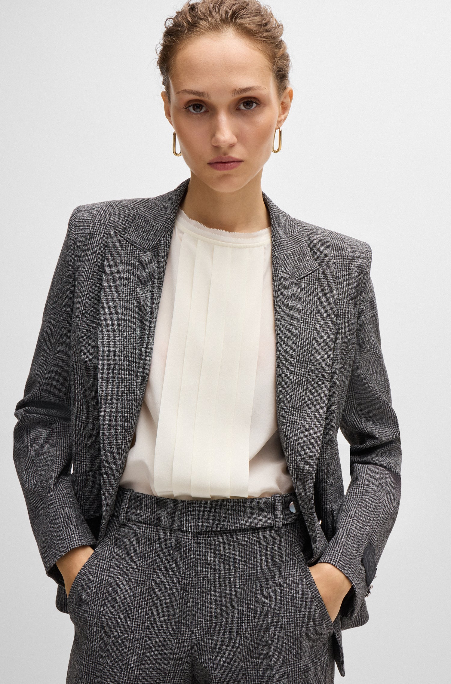 OPEN WHITE // TAILORED BLOUSES BEMIULA