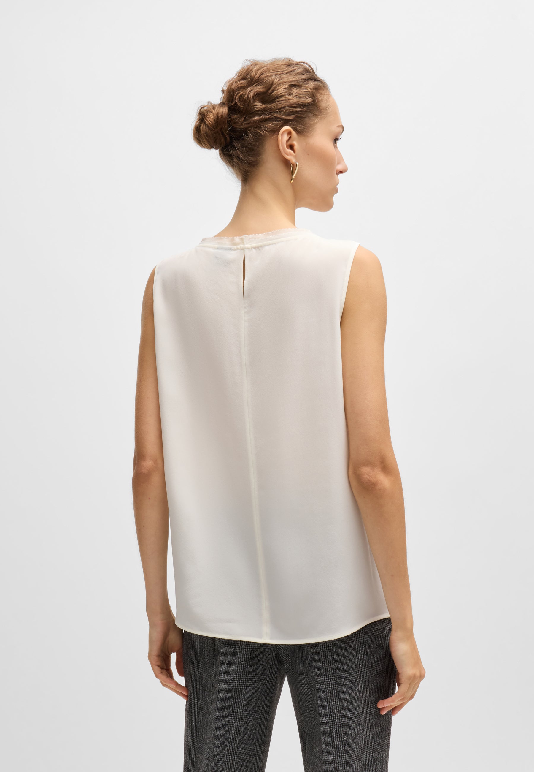OPEN WHITE // TAILORED BLOUSES BEMIULA