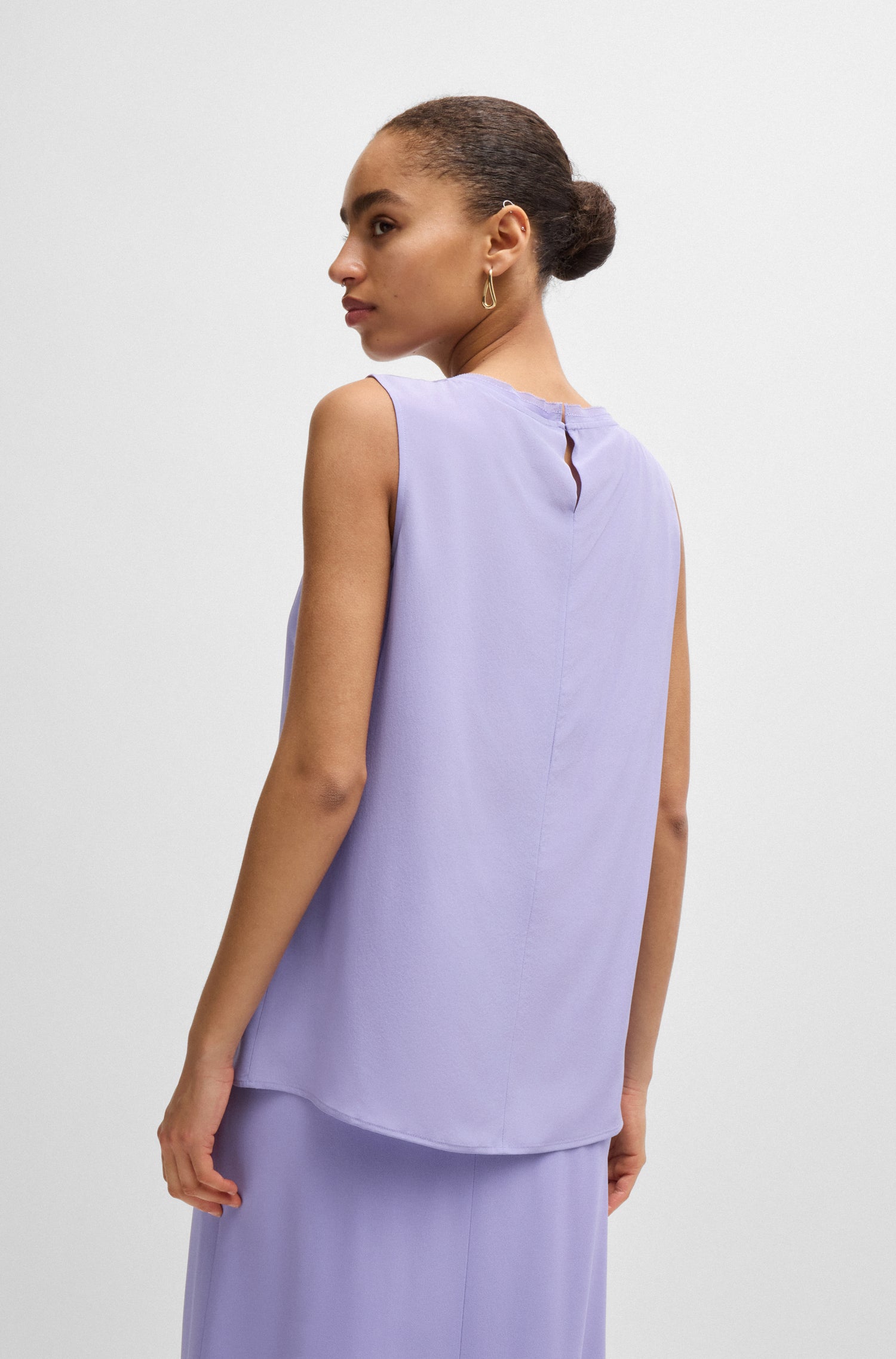 MEDIUM PURPLE // TAILORED BLOUSES BEMIULA