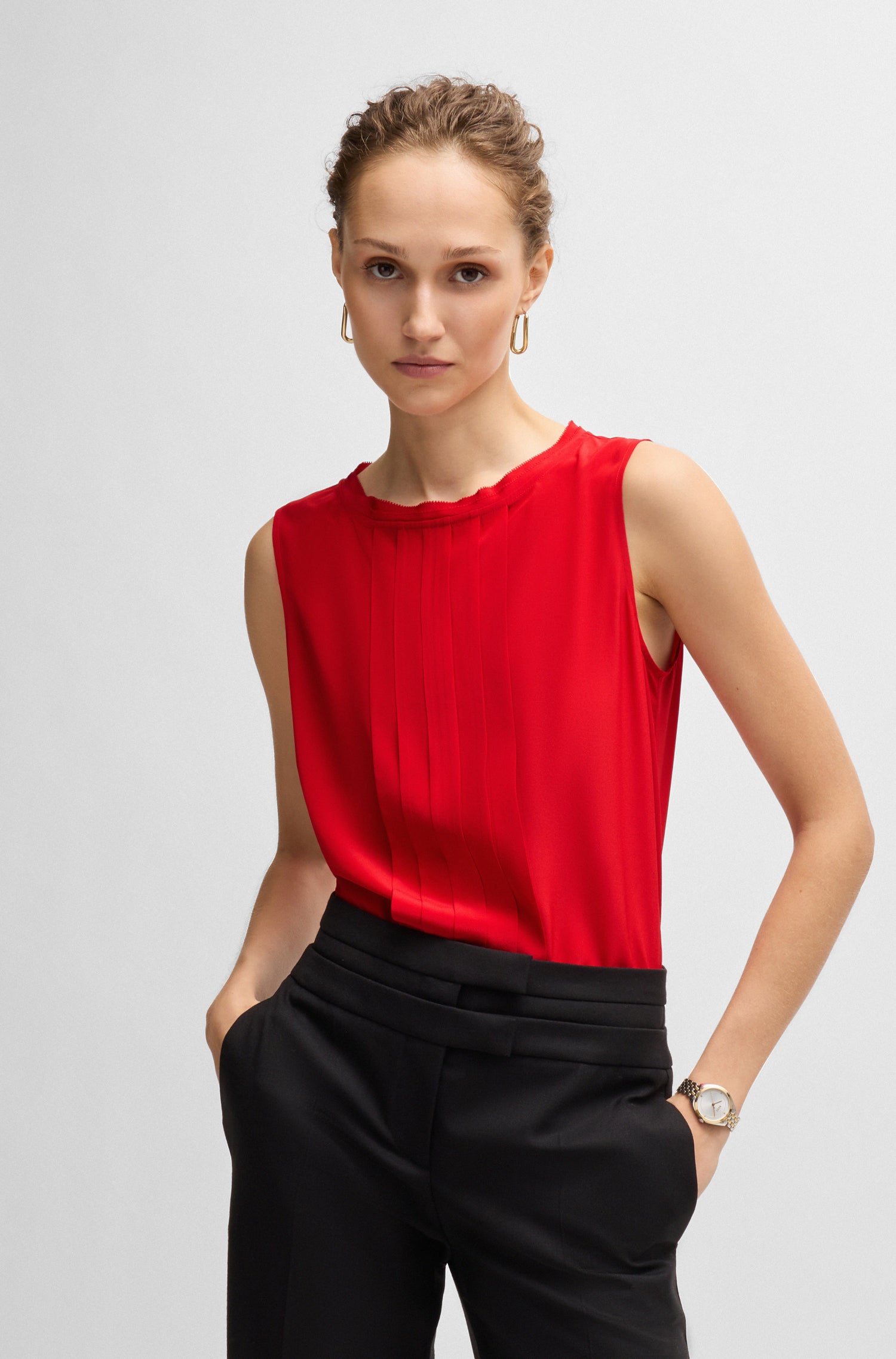 BRIGHT RED // TAILORED BLOUSES BEMIULA