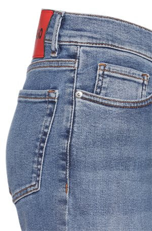 BRIGHT BLUE // JEANS GEFLARE