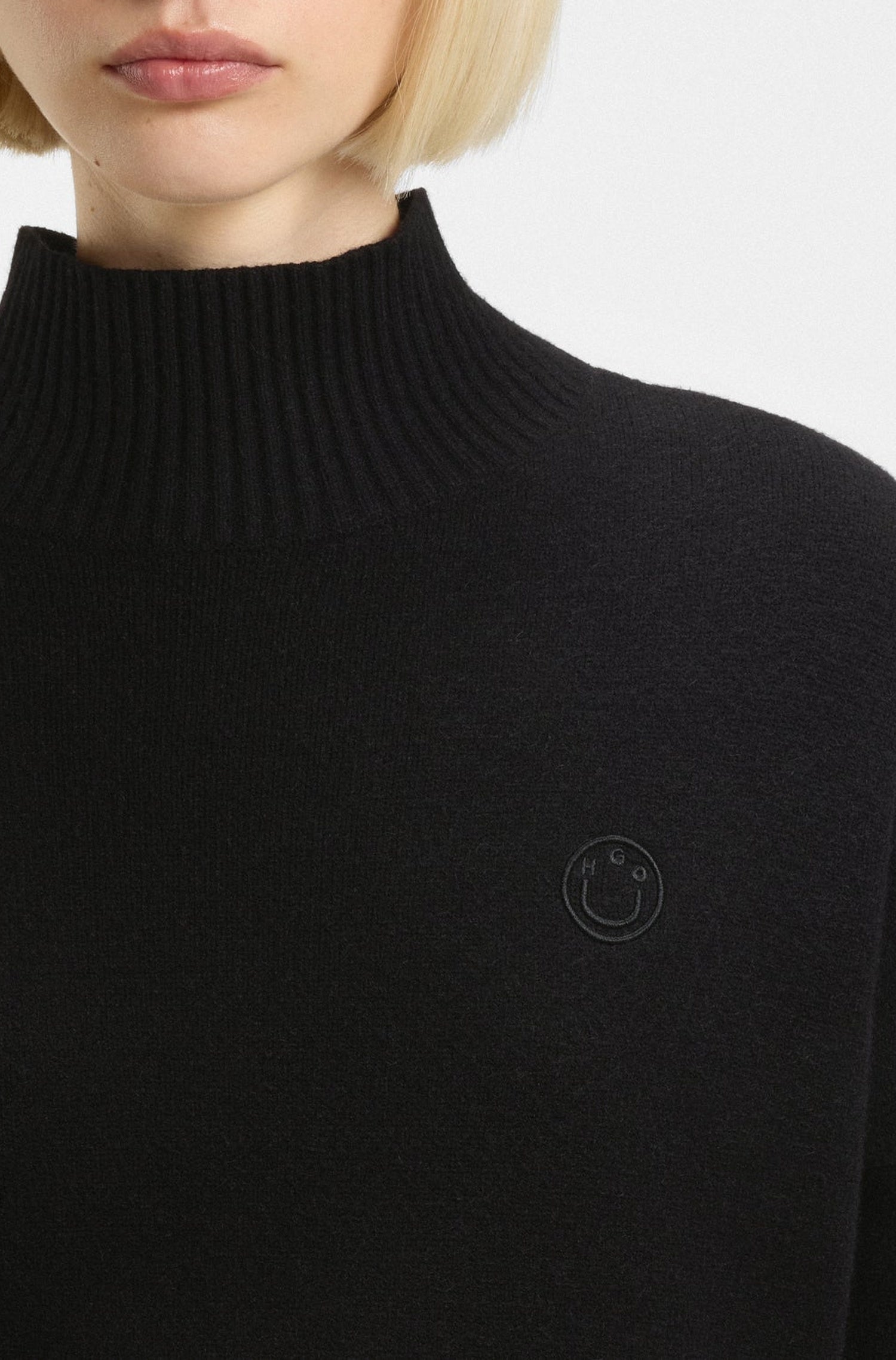 Sesty Jumper - Black