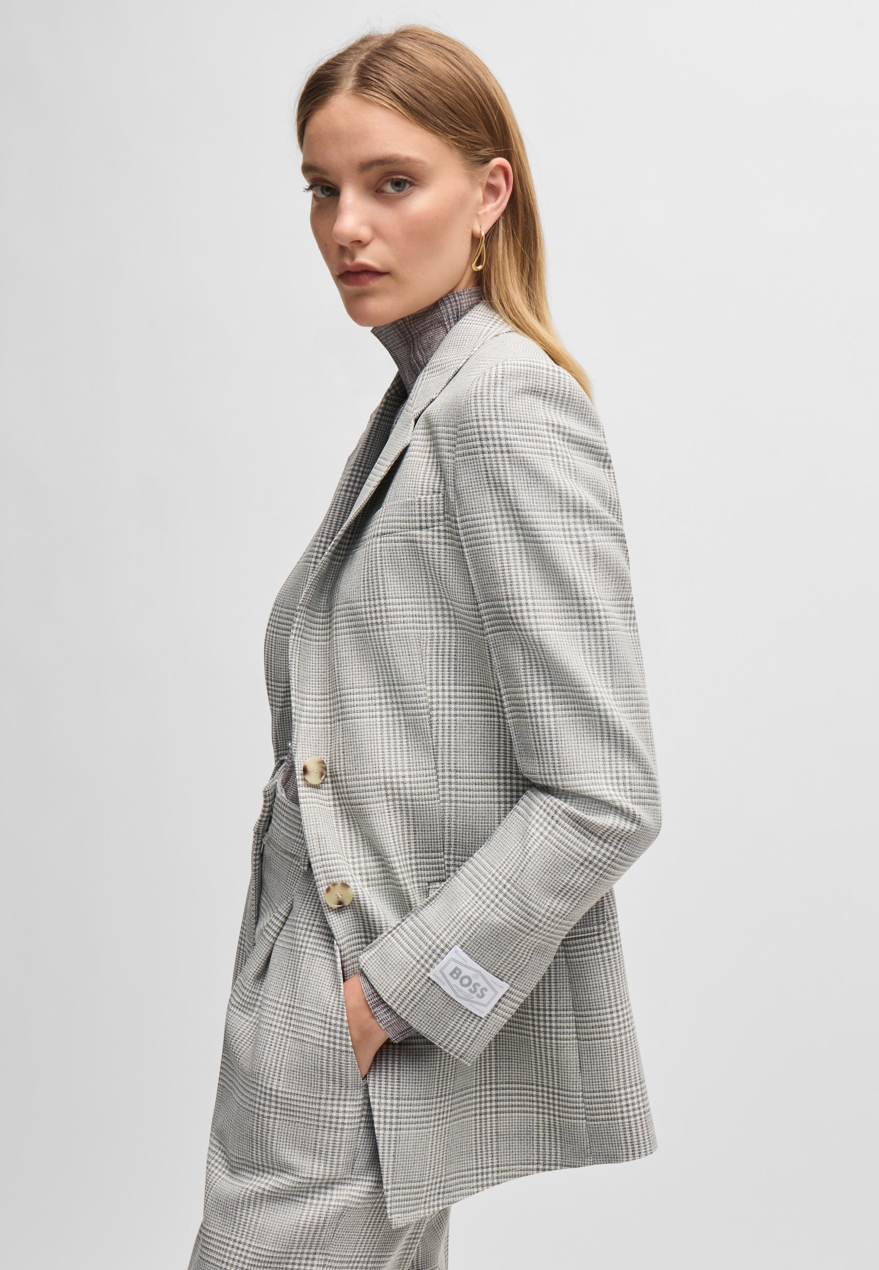OPEN MISCELLANEOUS // BLAZERS JACKETA3