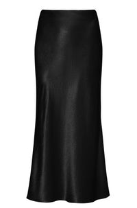 BLACK // A-LINE SKIRTS VESATIE
