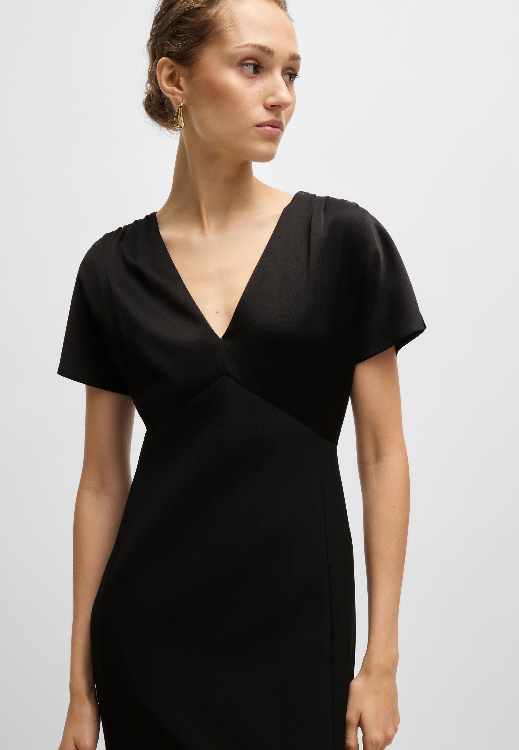 BLACK // BUSINESS DRESSES DIJETA