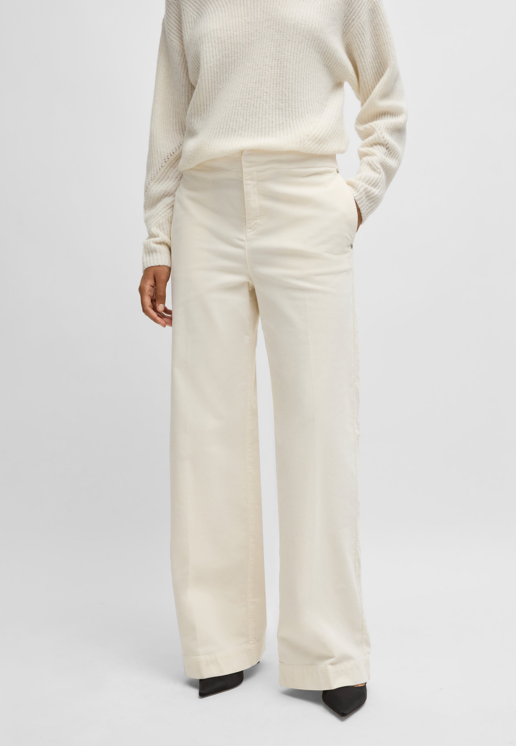 OPEN WHITE // CASUAL TROUSERS C_TAHILONE-D