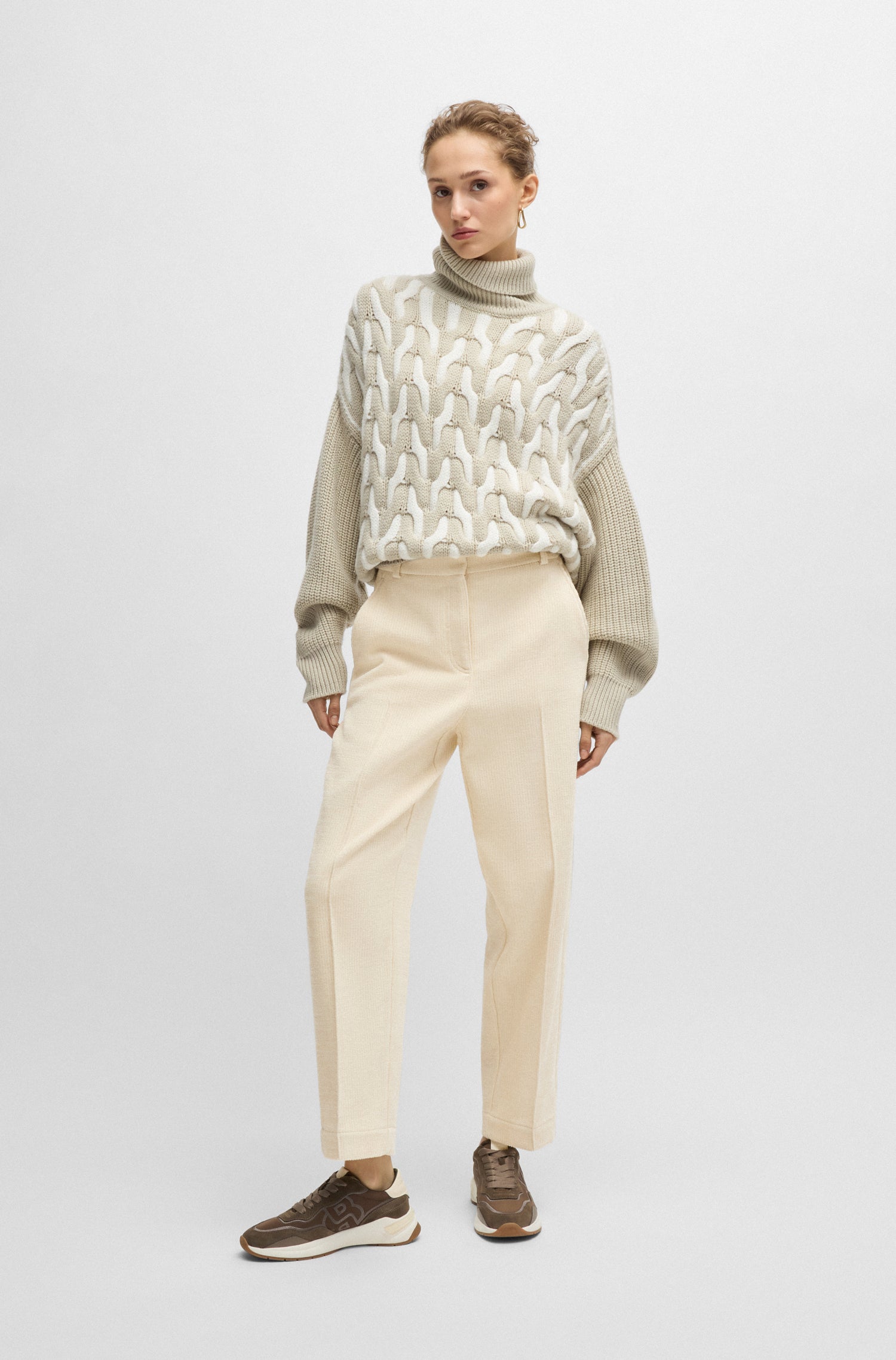 OPEN WHITE // FORMAL TROUSERS TATEPA