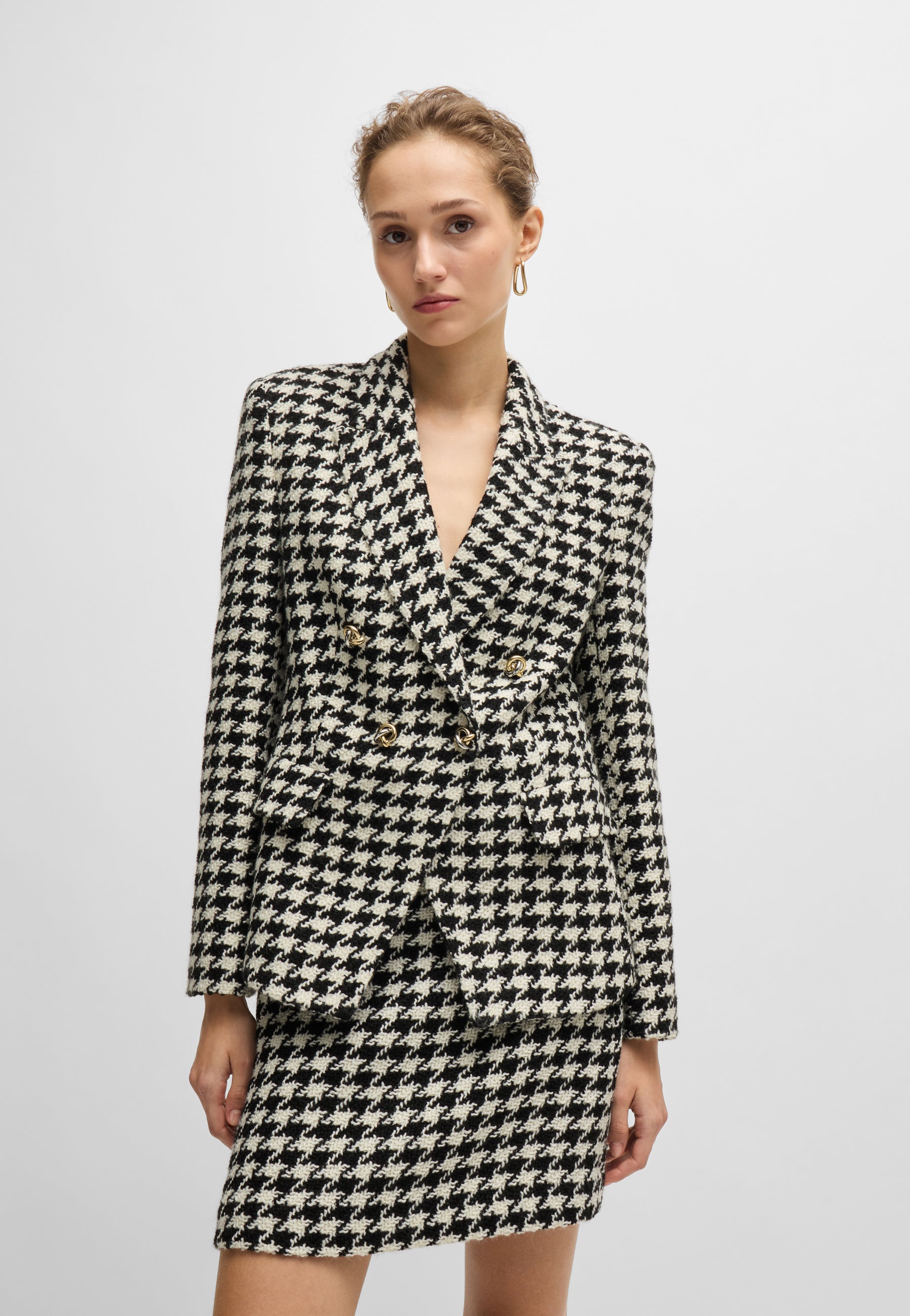 OPEN MISCELLANEOUS // BLAZERS JIA_DB2