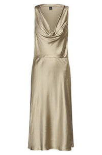 OPEN BEIGE // EVENING DRESSES DAWIDA