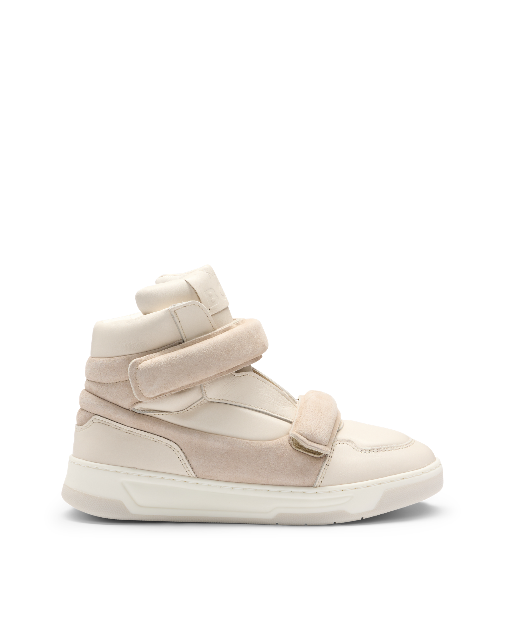 WHITE // TRAINERS TRAVELIZE_HITO_NASD2