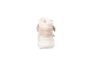 WHITE // TRAINERS TRAVELIZE_HITO_NASD2