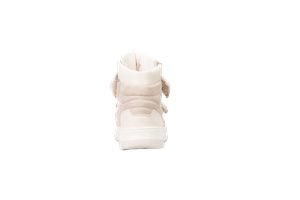 WHITE // TRAINERS TRAVELIZE_HITO_NASD2