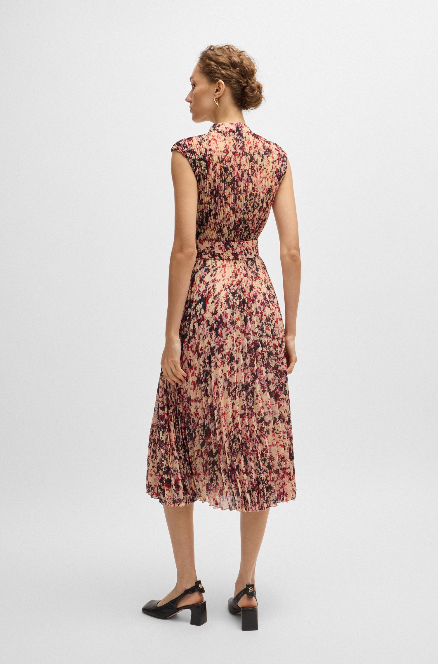 OPEN MISCELLANEOUS // BUSINESS DRESSES DILOH2