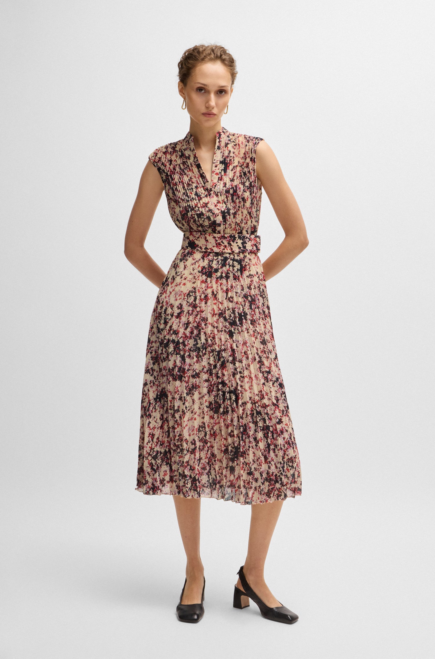 OPEN MISCELLANEOUS // BUSINESS DRESSES DILOH2