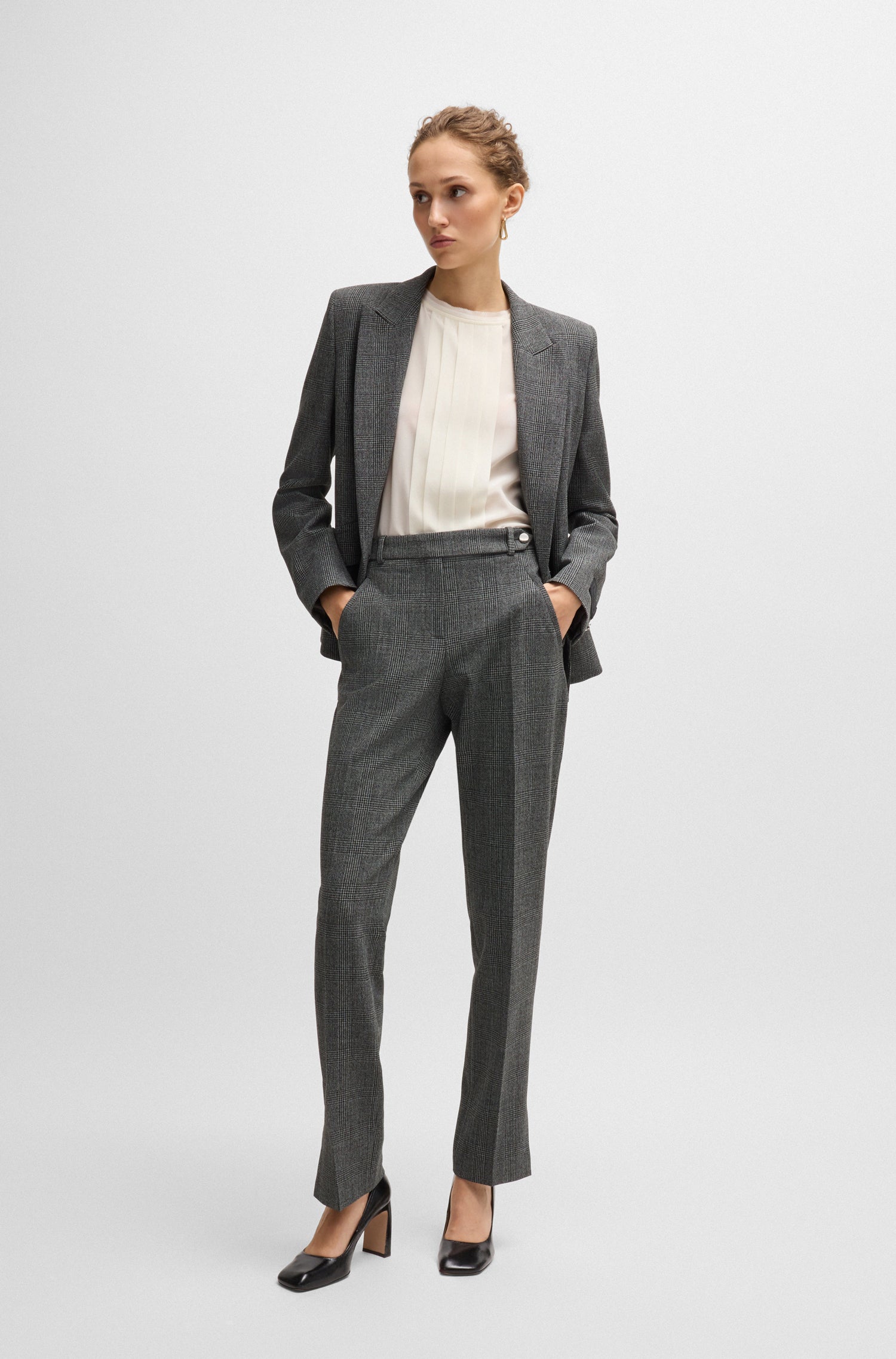 OPEN MISCELLANEOUS // FORMAL TROUSERS TANURI