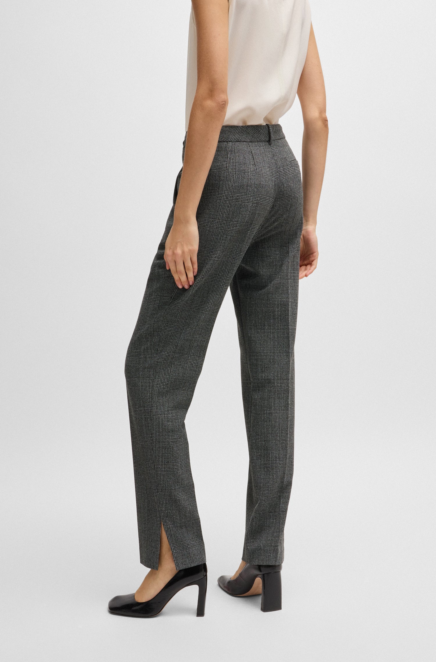 OPEN MISCELLANEOUS // FORMAL TROUSERS TANURI