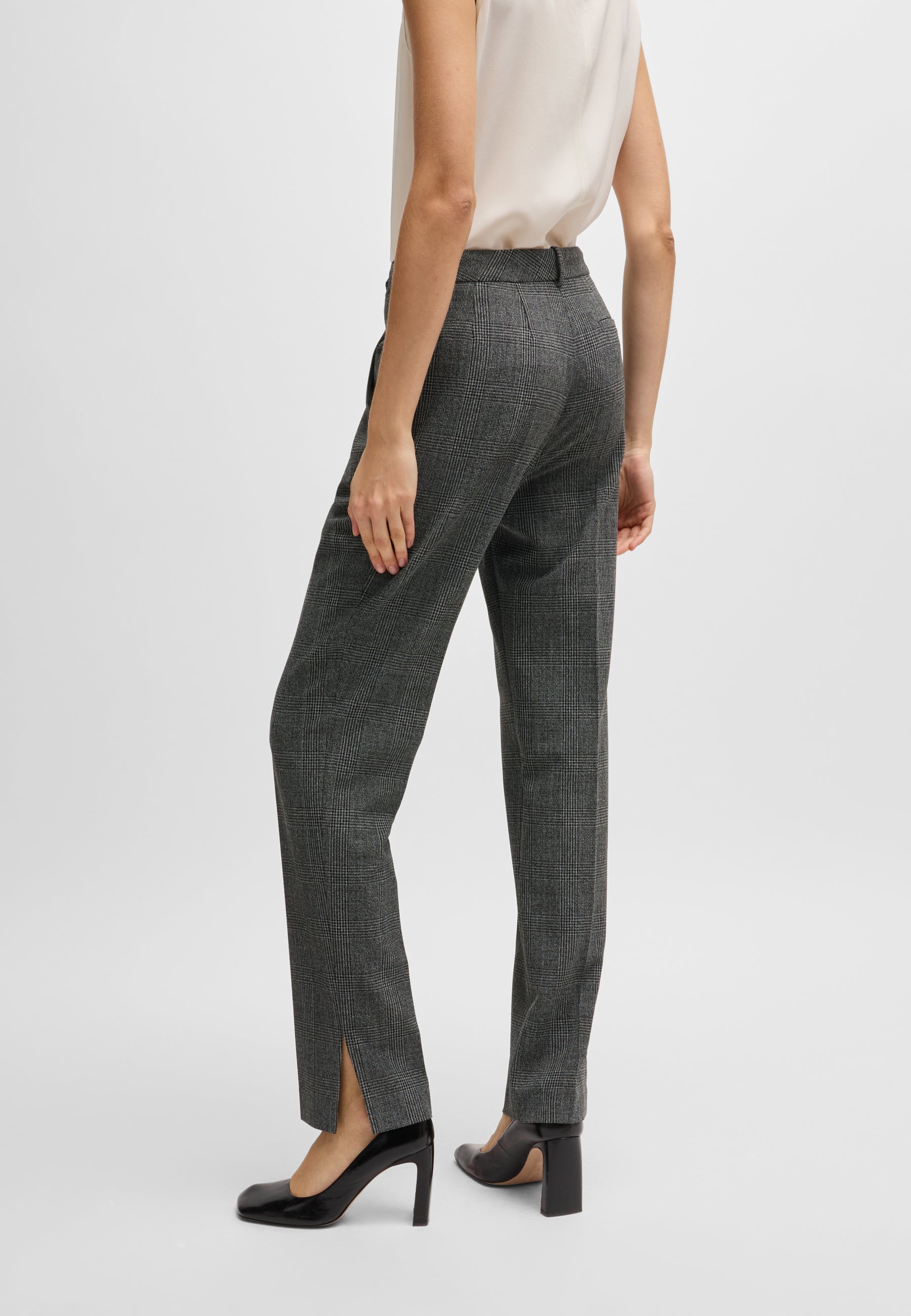 OPEN MISCELLANEOUS // FORMAL TROUSERS TANURI