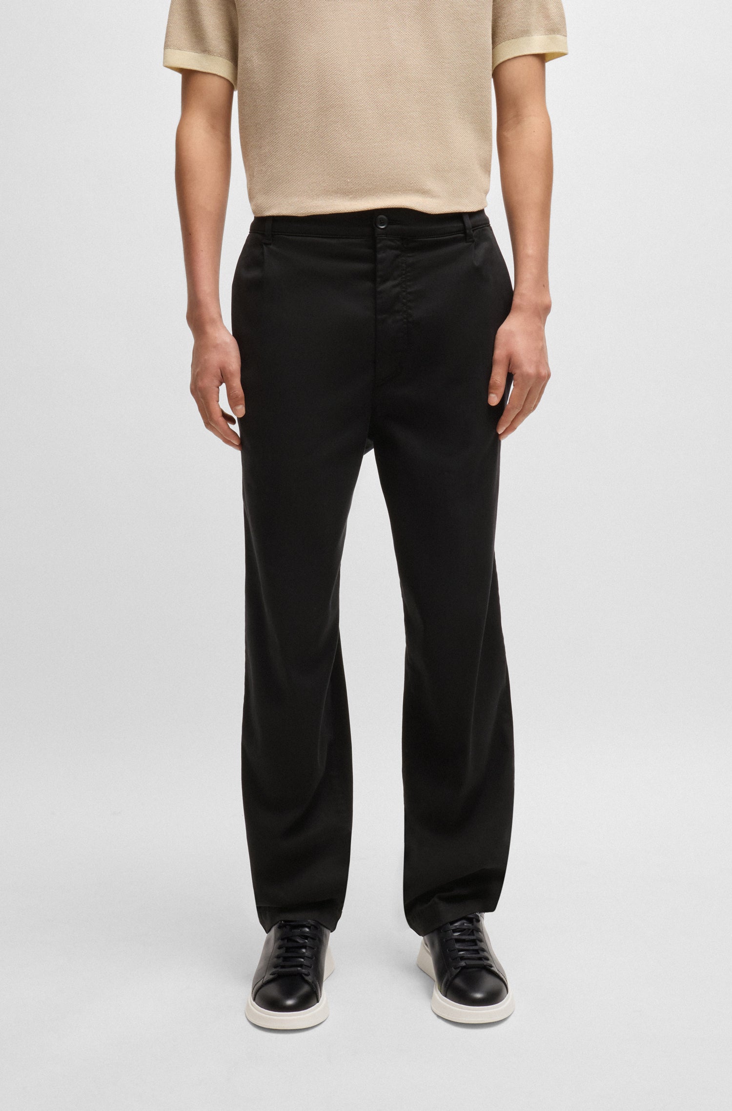 BLACK // CASUAL TROUSERS C-KAI-DPL