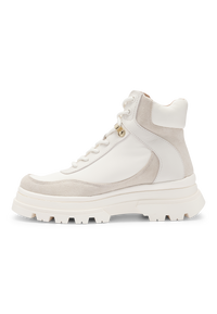 OPEN WHITE // BOOTS FOSTER_LUBOOTIE_NYS1