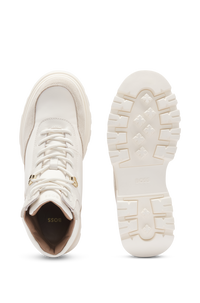 OPEN WHITE // BOOTS FOSTER_LUBOOTIE_NYS1