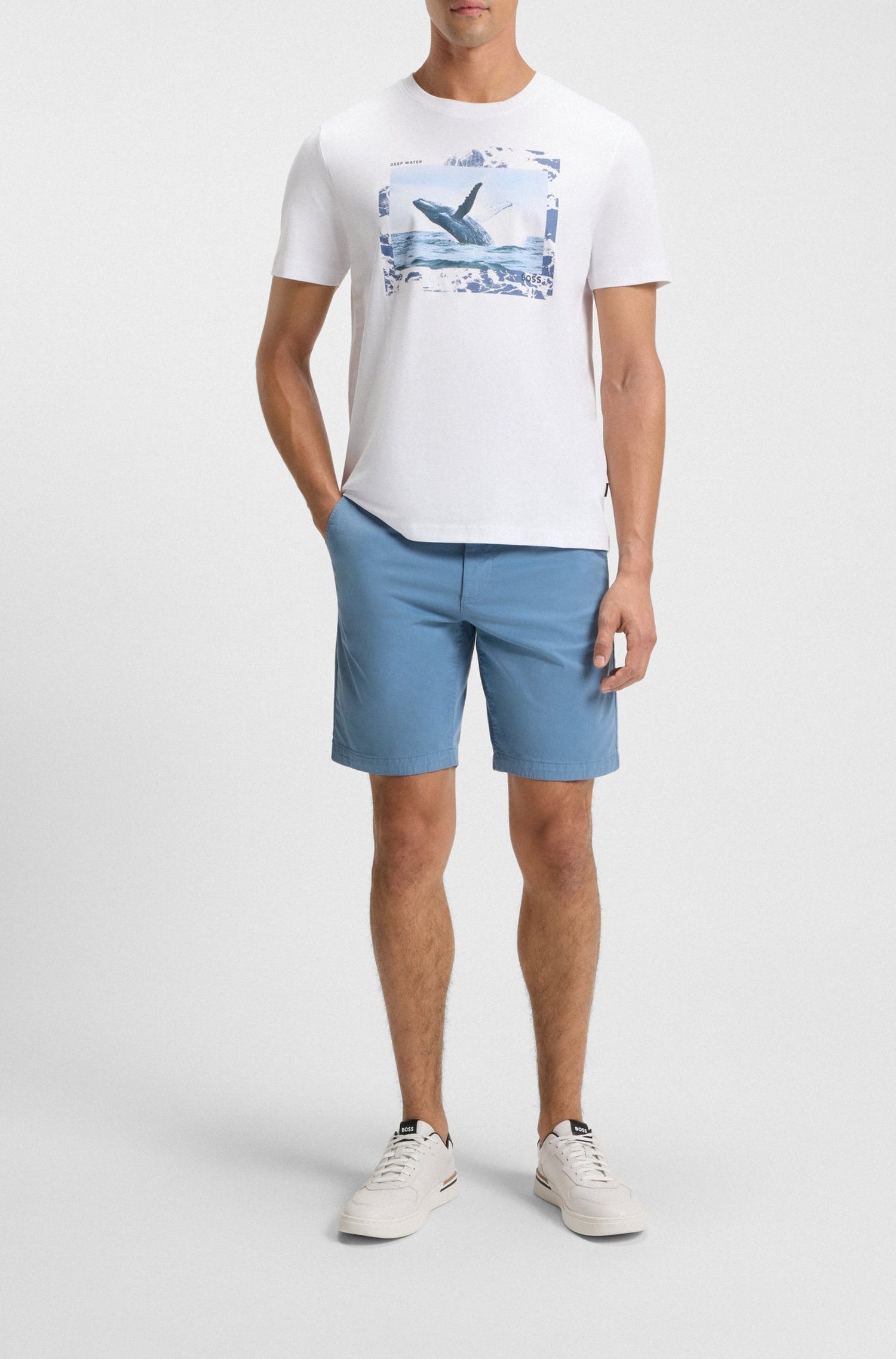 Slim-fit chino shorts - Open Blue