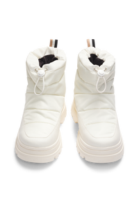 OPEN WHITE // BOOTS FOSTER_HALB_MNYP_SKI