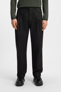 BLACK // JEANS HUGO 245