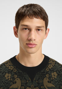 BLACK // SWEATERS SORRIS