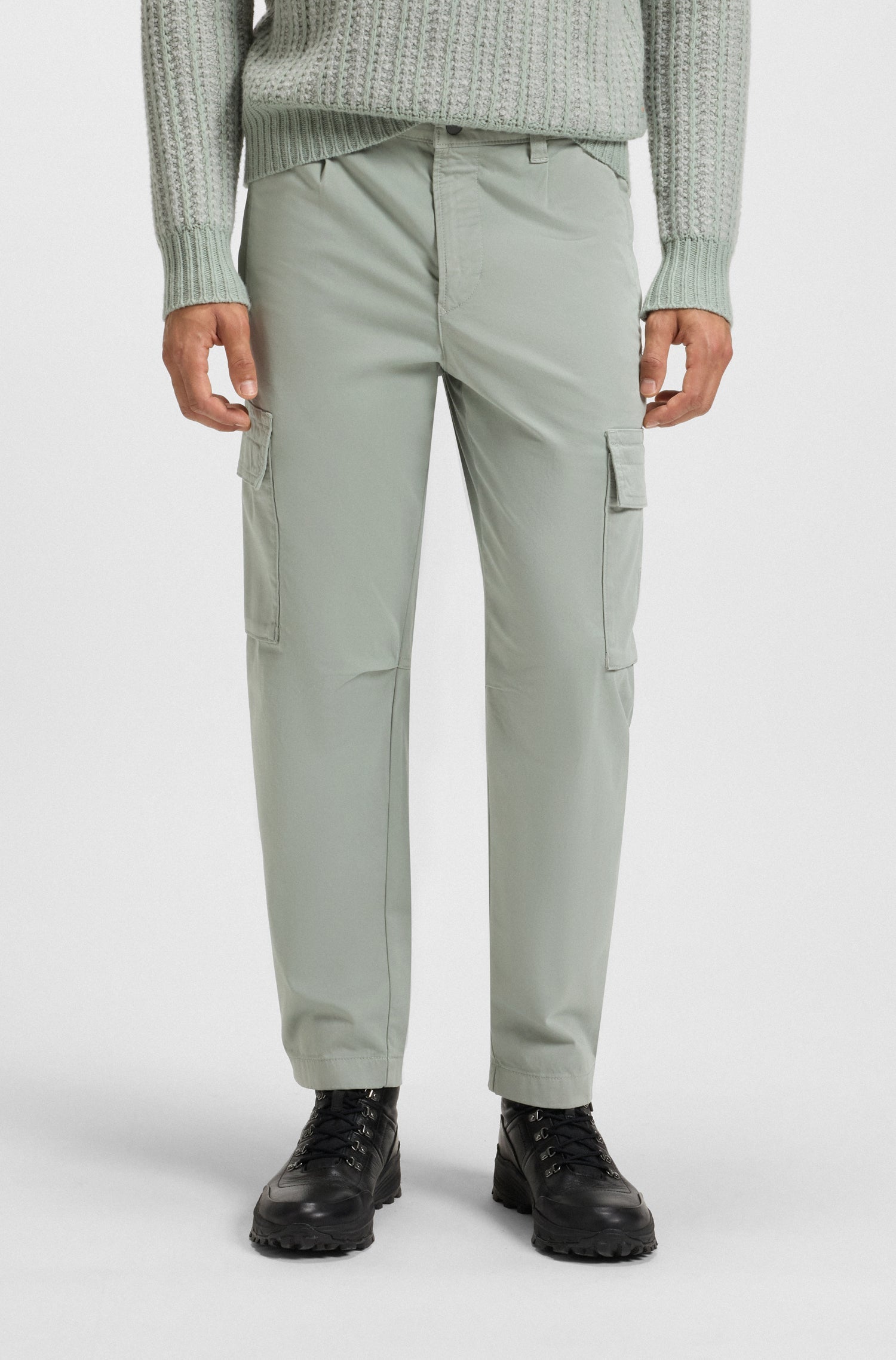 HORS LIGNE // OPEN GREEN // CASUAL TROUSERS SISLA-9-CARGO
